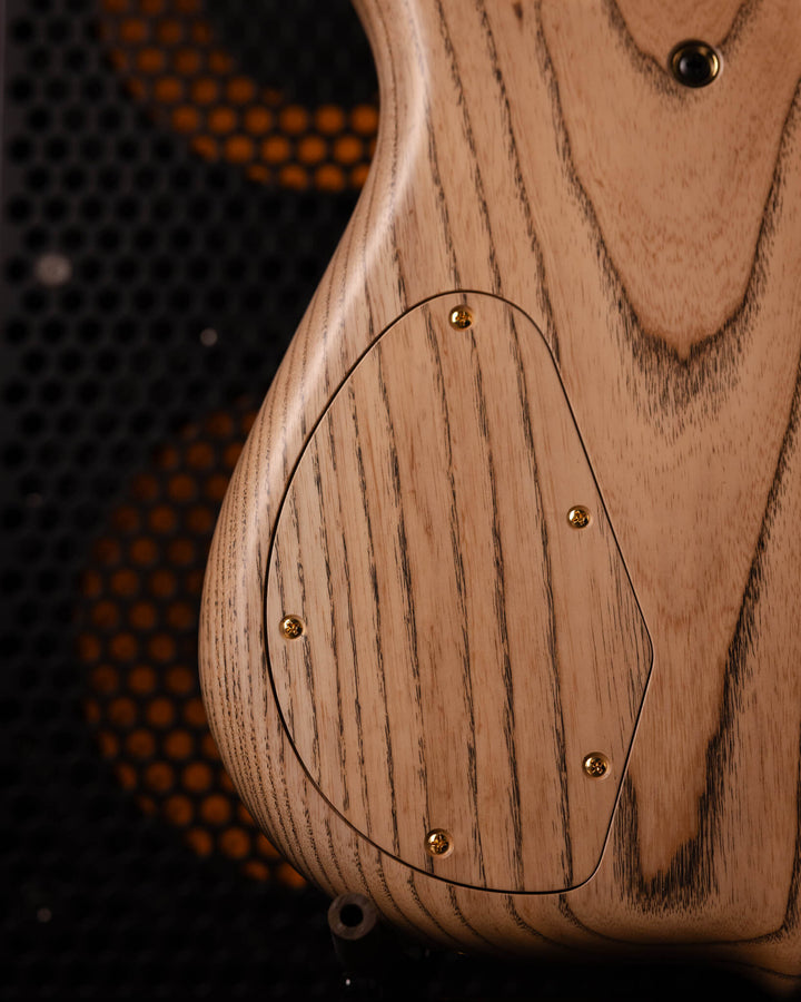 F Bass BN6 Buckeye Burl 2026