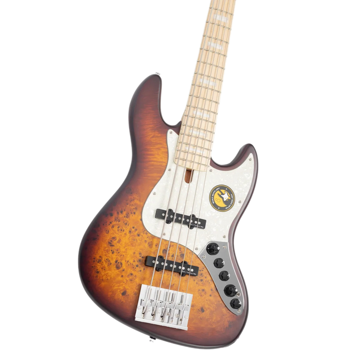 Sire V7 Ash-5 Reissue Tobacco Sunburst Poplar Burl Satin (2nd Gen) - Bajo Eléctrico | Esta variante fue descontinuada debido a un desequilibrio global en el suministro de madera de fresno Swamp Ash en 2021. Anteriormente, era un modelo emblemático y recib