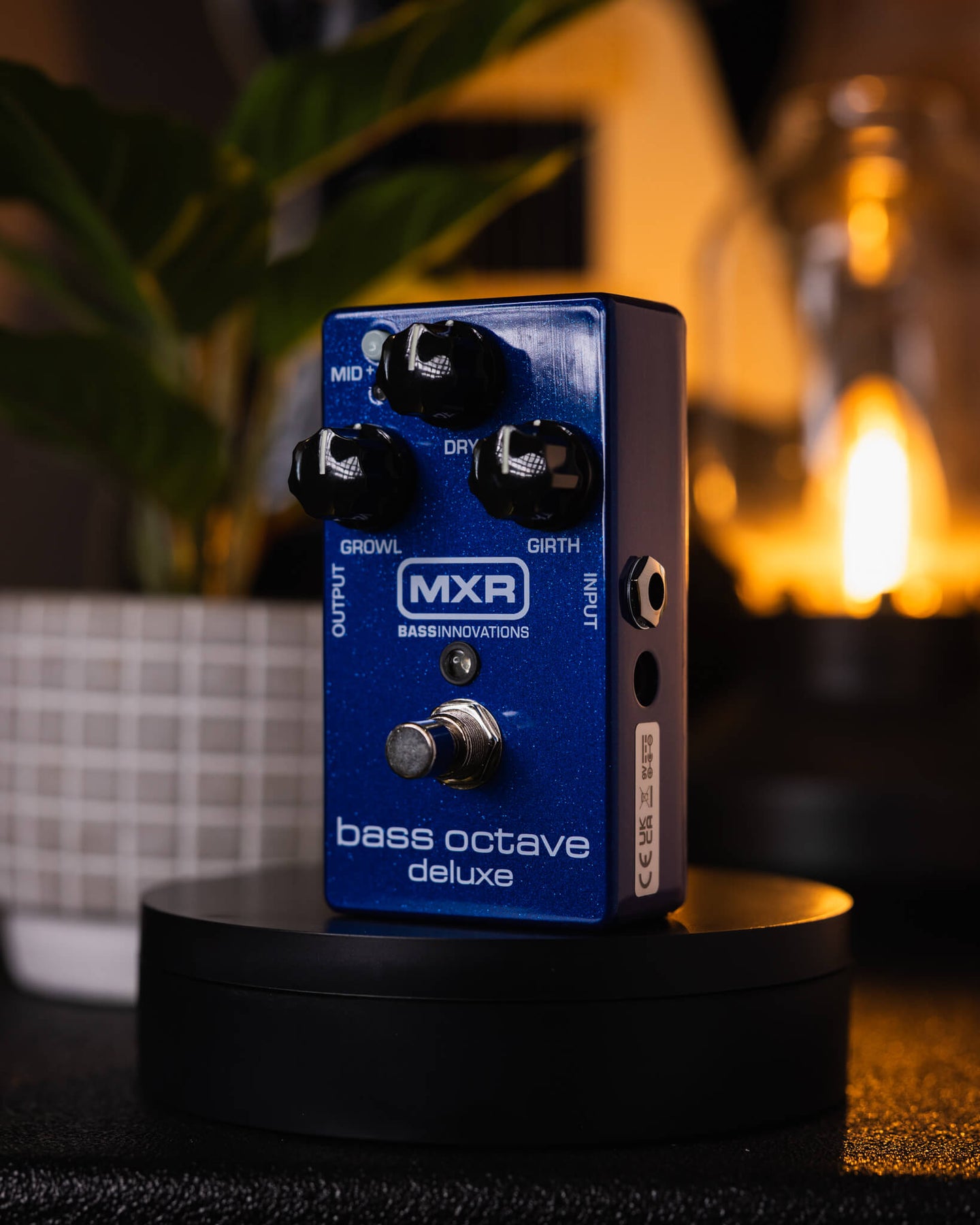 MXR® BASS OCTAVE DELUXE - Pedal de Bajo | Gearhub 🌶️