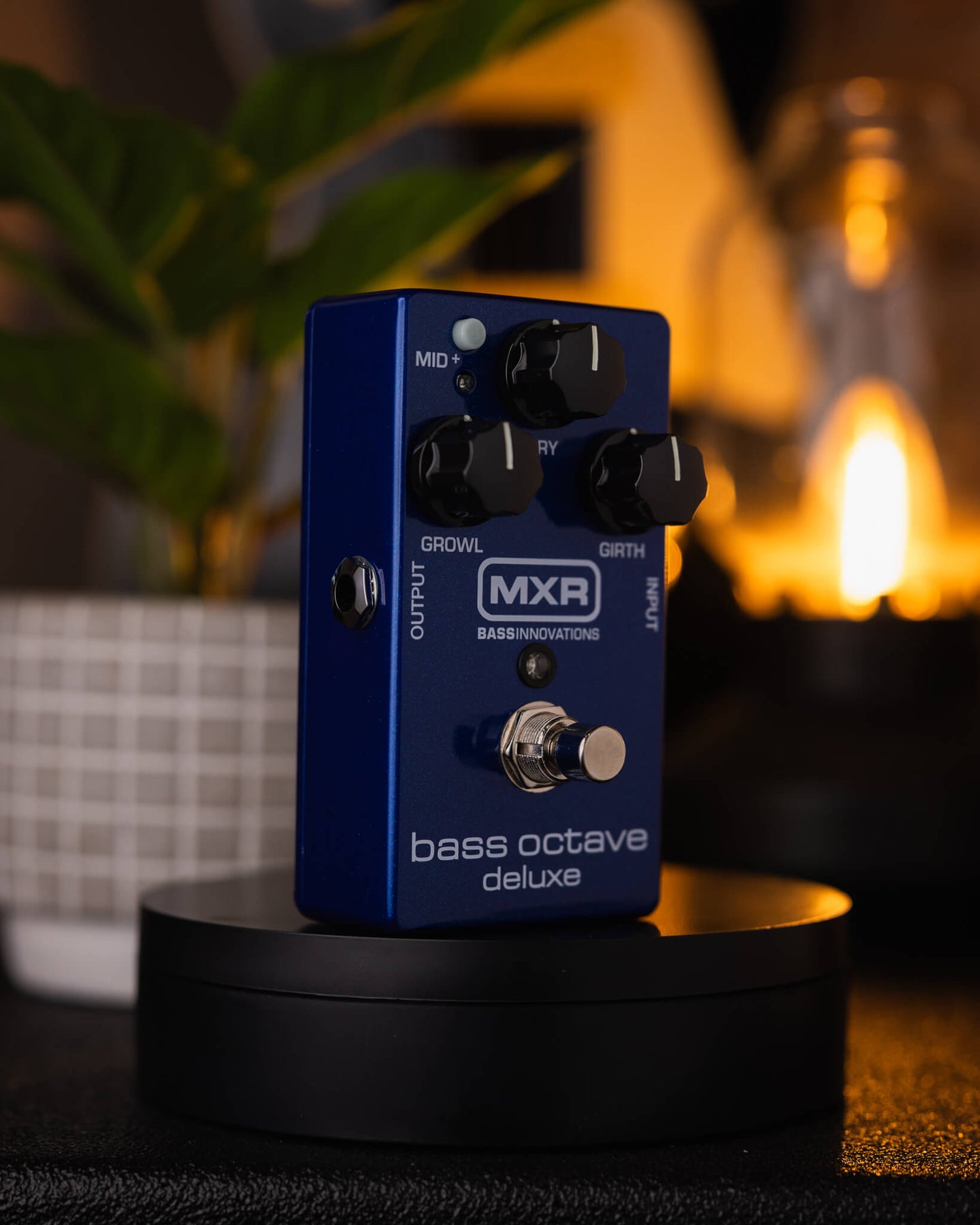 MXR® BASS OCTAVE DELUXE - Pedal de Bajo | Gearhub 🌶️