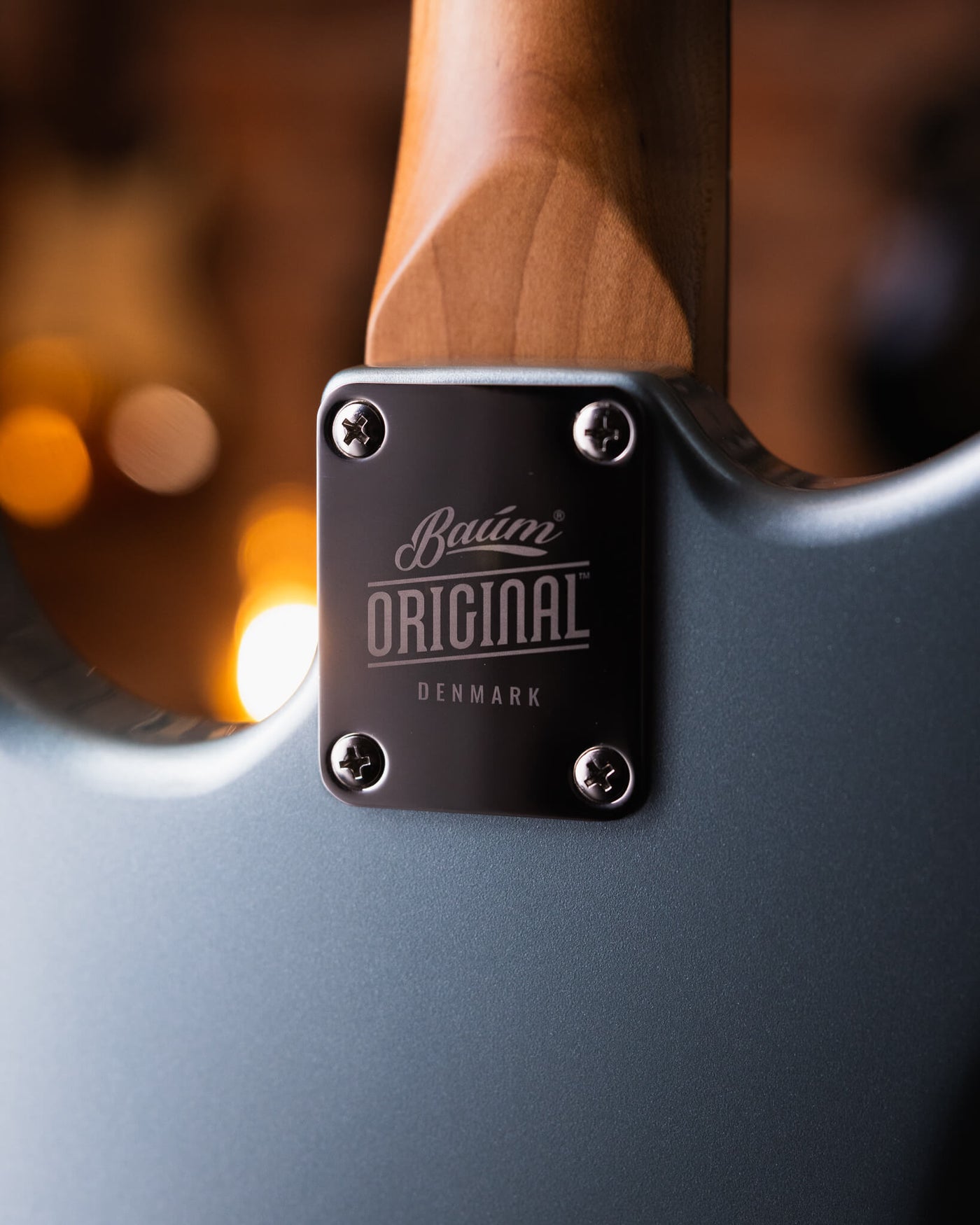 Baum Celestor Ocean Mist - Guitarra Eléctrica | La Guitarra Celestor es nuestro modelo lleno de características hechas por Baum presentados en nuestro diseño danés hecho para guitarristas de todo el mundo. Está inspirado en el sonido que nos hizo enamorar