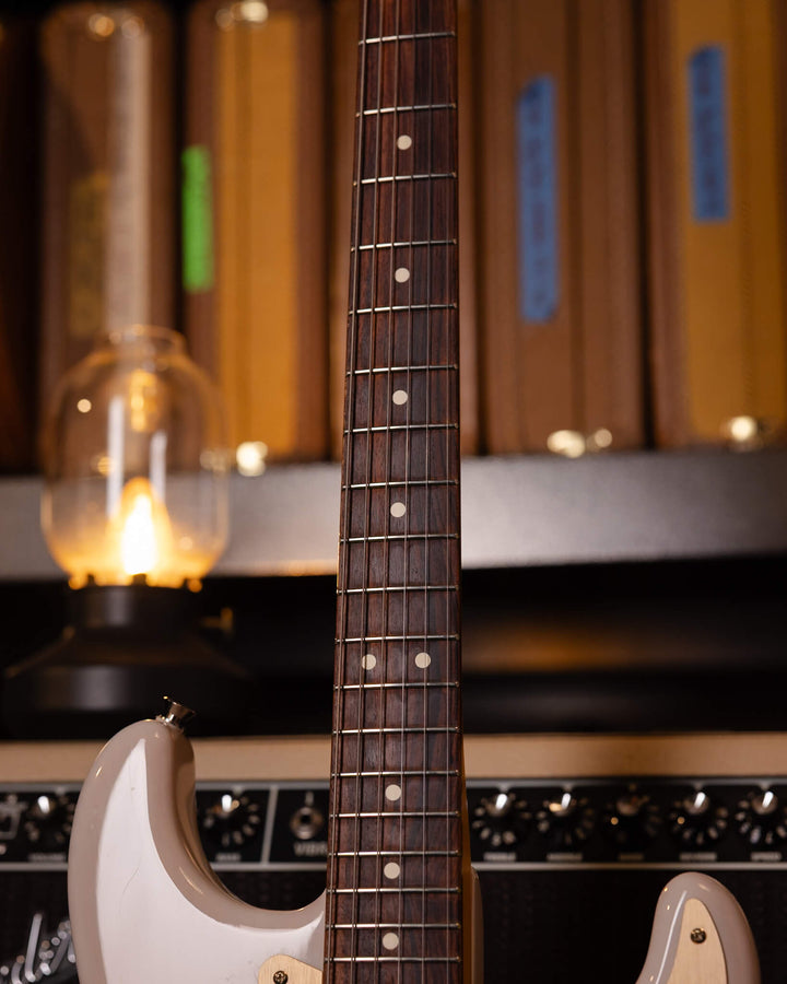 Fender American Professional II Stratocaster® Thinline White Blonde 2024