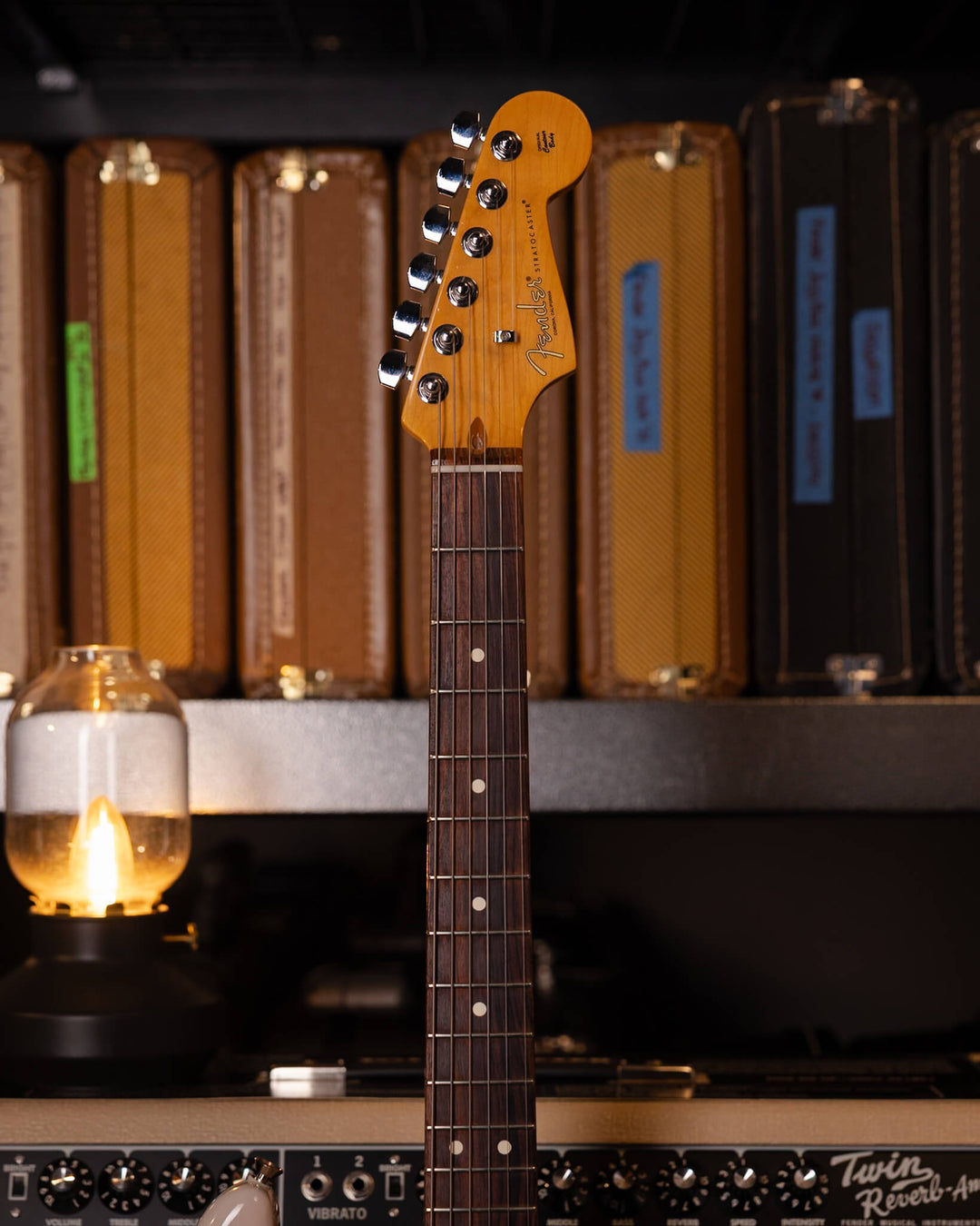 Fender American Professional II Stratocaster® Thinline White Blonde 2024
