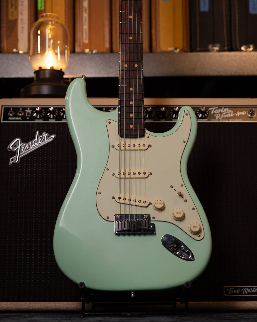 Fender Stratocaster American Ultra Luxe Vintage '60s Surf Green 2025