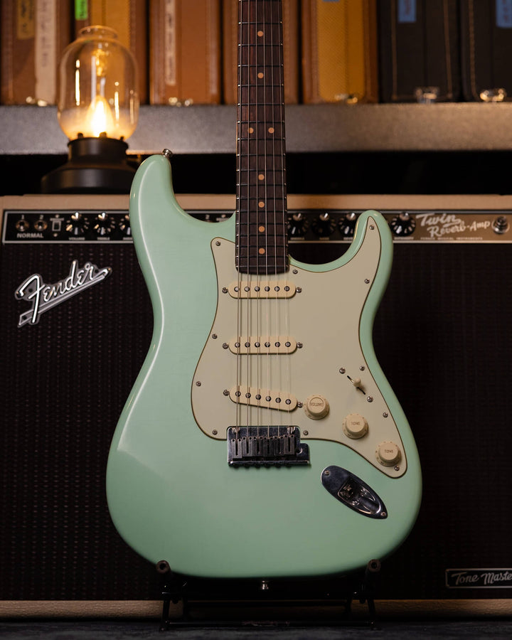 Fender Stratocaster American Ultra Luxe Vintage '60s Surf Green 2025