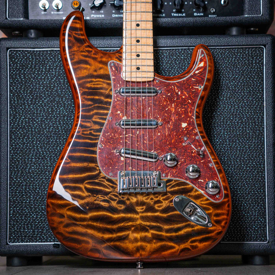 Fender Artisan Stratocaster NOS Quilted Maple Top Tigereye
