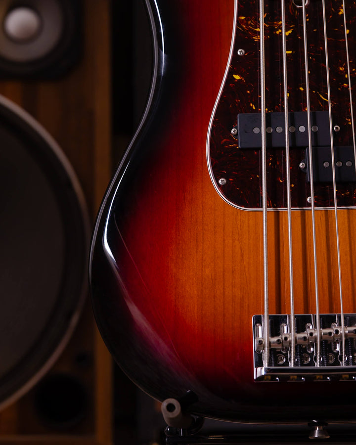 Fender American Professional II Precision Bass V 3-Color Sunburst 2025