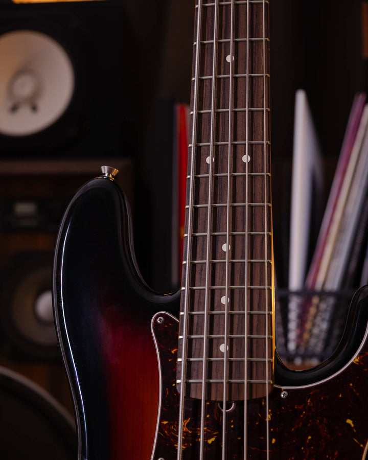 Fender American Professional II Precision Bass V 3-Color Sunburst 2025