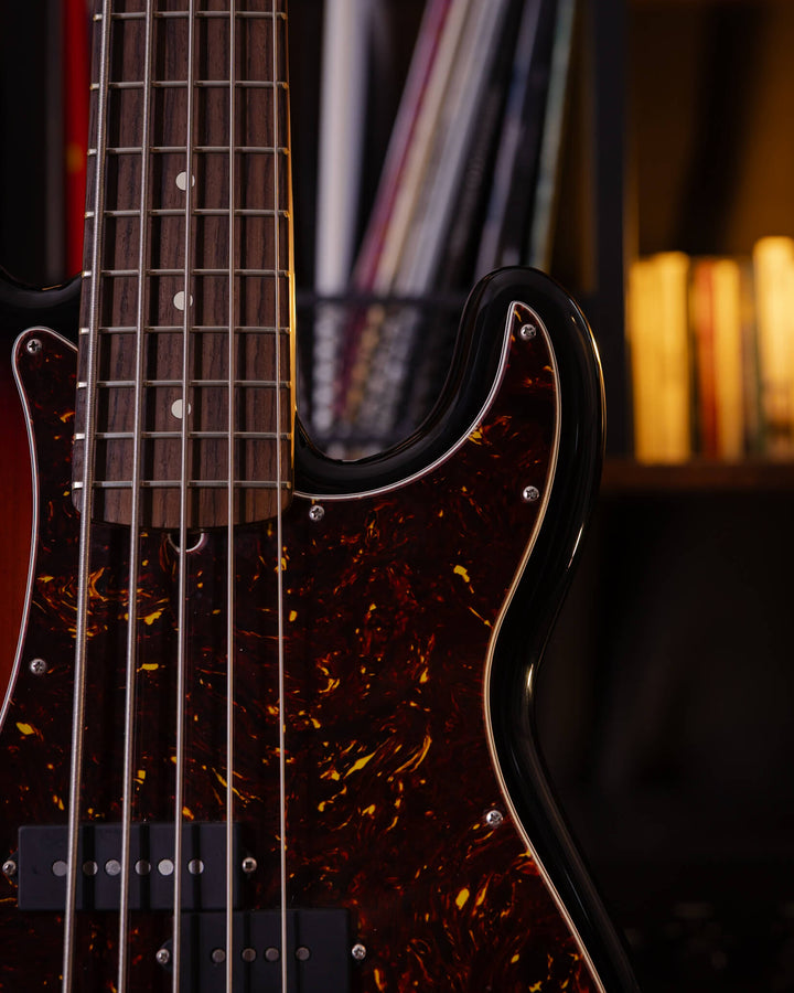 Fender American Professional II Precision Bass V 3-Color Sunburst 2025