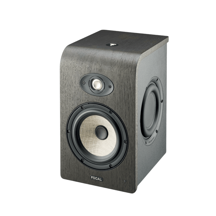 Focal Shape 65 - Monitor Estudio Activo 6.5" | Monitor de estudio activo de 2 vías diseñado para campo cercano. Incorpora un woofer de 6.5" con cono de lino, tweeter de cúpula invertida y dos radiadores pasivos laterales. Ofrece una respuesta en frecuenci