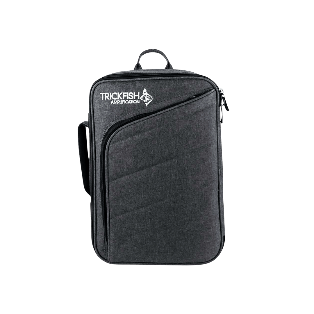 Funda Trickfish Bullhead Amplifier | The Trickfish Amplifier Bag offers the perfect solution for anyone who needs to transport their amp safely and comfortably. We developed this high-quality bag with the gigging bass player in mind. It features 1″ of foa