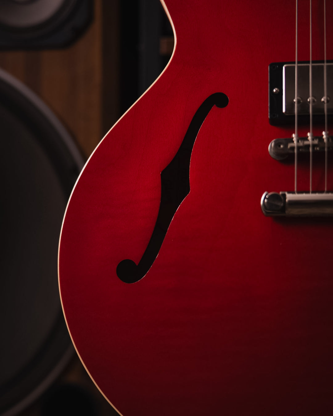 Gibson ES-335 Cherry Red Satin 2026 - Guitarra Eléctrica