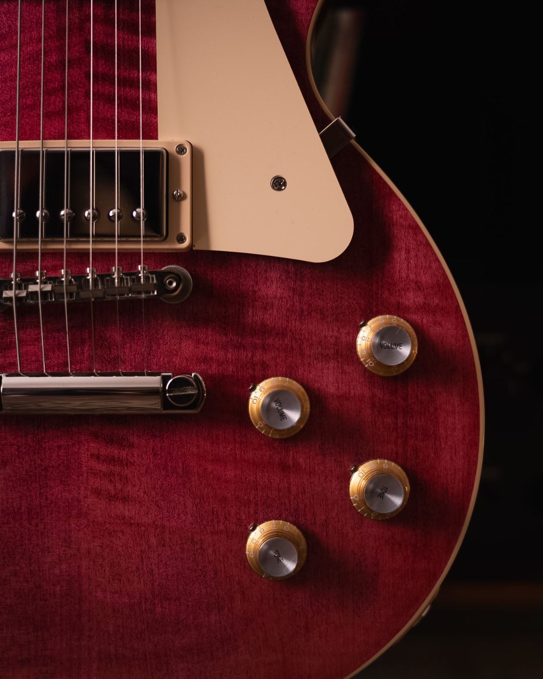 Gibson Les Paul Standard 60's Translucent Fuchsia 2023