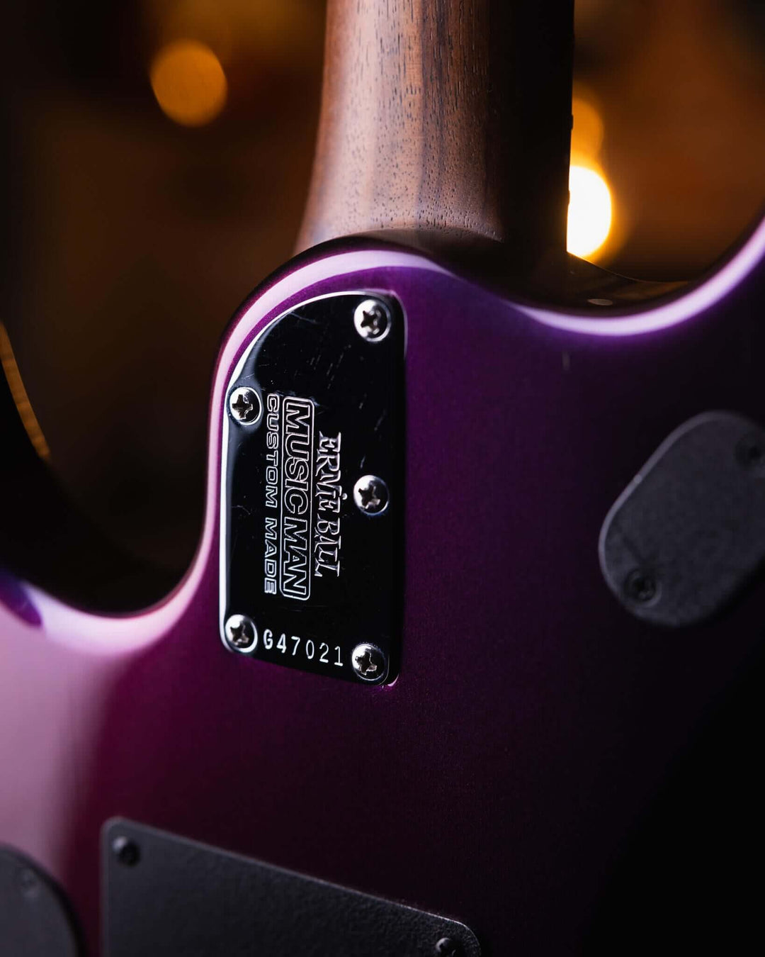 Musicman JP6 Ball Family Reserve Mystic Dream 2009 - Guitarra Eléctrica | Estamos francamente emocionados de que hayan llegado las últimas ofertas de Ball Family Reserve. Para aquellos que no están familiarizados, Ball Family Reserve es una línea de guita