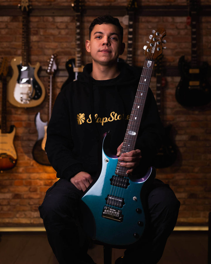 Musicman JP6 Ball Family Reserve Mystic Dream 2009 - Guitarra Eléctrica | Estamos francamente emocionados de que hayan llegado las últimas ofertas de Ball Family Reserve. Para aquellos que no están familiarizados, Ball Family Reserve es una línea de guita