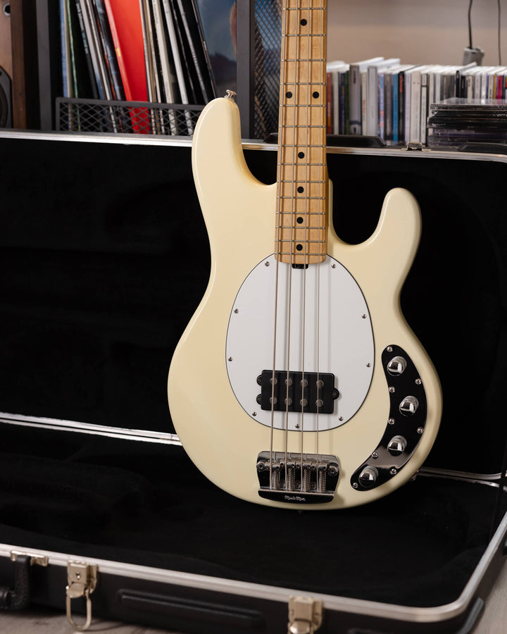 MusicMan StingRay 4H White 2004