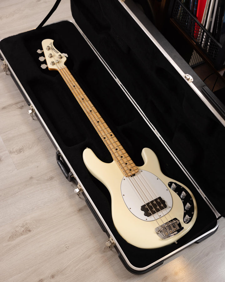 MusicMan StingRay 4H White 2004