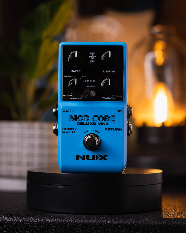 Nux MOD Core Deluxe NCM-2  - Pedal de modulación