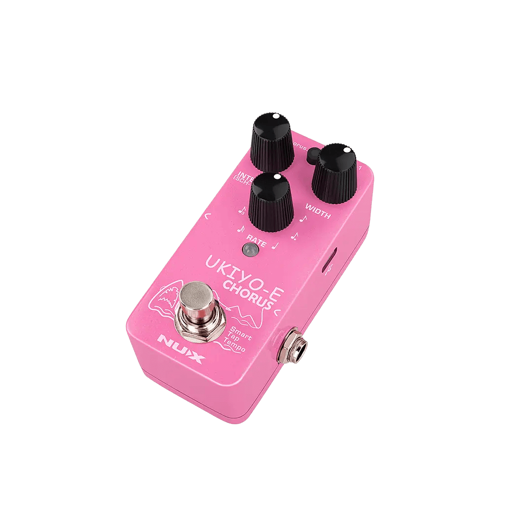 Nux Ukiyo-E Chorus - Pedal de guitarra | UKIYO-E CHORUS (NCH-4) es un mini pedal de chorus con 3 modelos de chorus diferentes, incluidos ST Chorus, SCH-1 y CE-1. Puede cambiar los modelos tocando el interruptor de toque. El coro analógico de la vieja escu