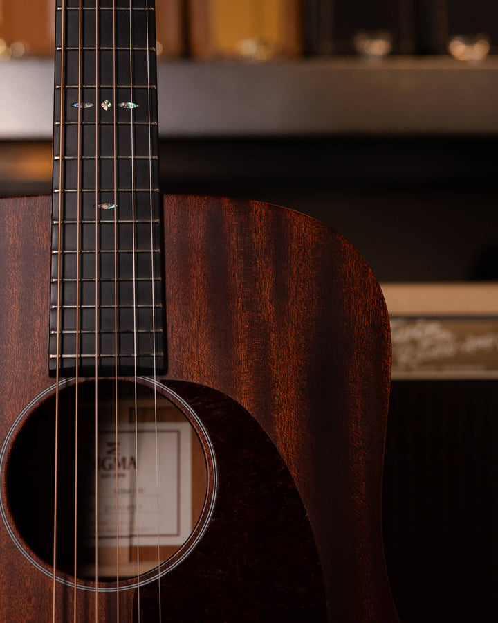Sigma SDM-15E Solid Mahogany - Guitarra Electroacústica