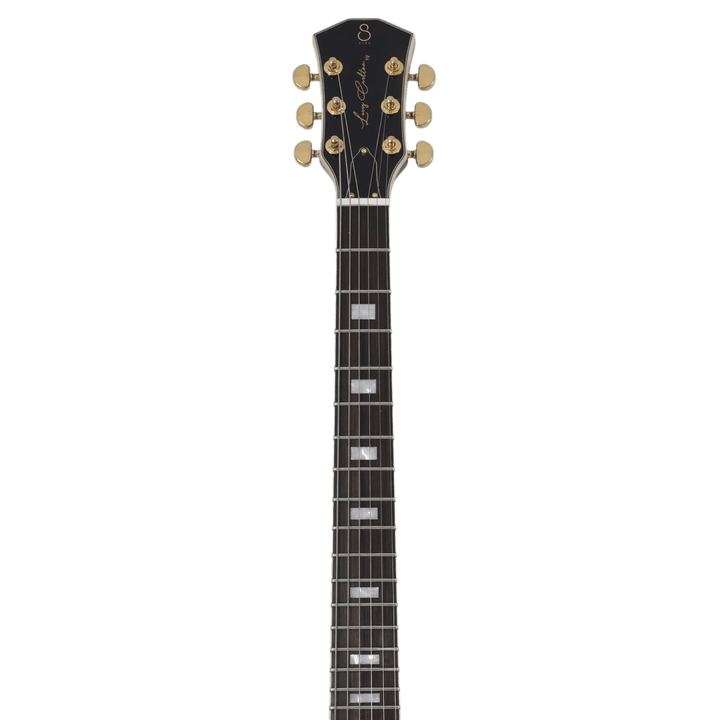 Sire H7 T Black - Guitarra Eléctrica | La Guitarra Sire H7 fue diseñada según las especificaciones y preferencias exactas de su homónimo. Este modelo incorpora una unidad de trémolo al H7, atendiendo a aquellos que necesitan ese efecto en el popular sonid