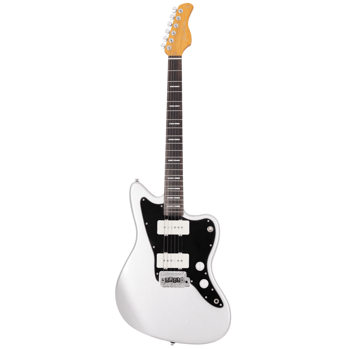 Sire J3 Silver - Guitarra eléctrica | Un modelo inaugural en la serie J que encarna la vibra clásica y vintage. El J3 presenta un cuerpo de Nato y un conjunto tradicional de pastillas single. Es una buena elección para aquellos que buscan un modelo fiel a