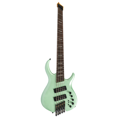 Sire M6-5 Headless Surf Green Metallic - Bajo Eléctrico | Procedente de la serie de bajos modernos Sire, llega otro bajo contemporáneo, el nuevo M6 Headless. Está diseñado de manera distintiva en comparación con los modelos anteriores de Sire, pesando men