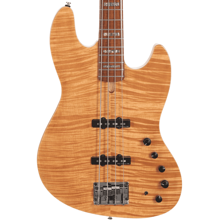 Sire V10 Natural (2nd Gen) - Bajo Eléctrico | Un modelo de alta calidad en la serie Sire Marcus Miller. El Sire V10 coloca a la serie V en otro nivel en términos de detalle, tocabilidad y comodidad. Con un mástil de arce flameado tostado en forma de C y u