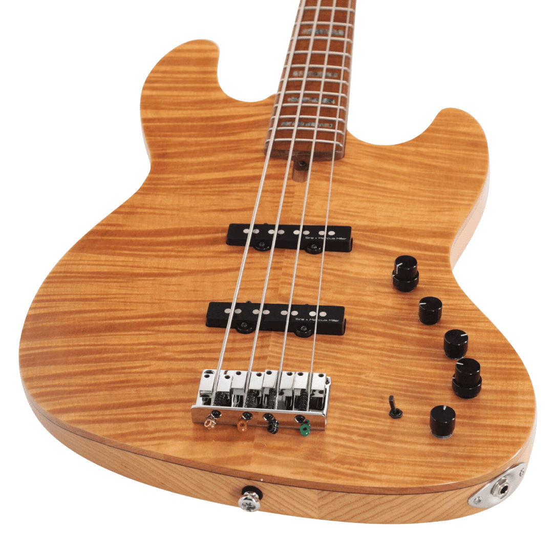 Sire V10 Natural (2nd Gen) - Bajo Eléctrico | Un modelo de alta calidad en la serie Sire Marcus Miller. El Sire V10 coloca a la serie V en otro nivel en términos de detalle, tocabilidad y comodidad. Con un mástil de arce flameado tostado en forma de C y u