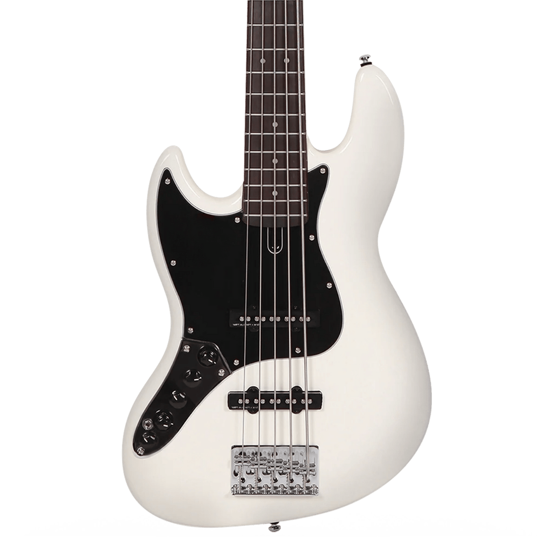 Sire V3-5 Antique White Left (2nd Gen) - Bajo Eléctrico | Si me hubiesen mostrado los bajos Sire guiándonos solamente por el precio, habría tenido muchas dudas sobre qué tan buenos serían. Afortunadamente, tuve la oportunidad de ver uno y tocarlo sin sabe