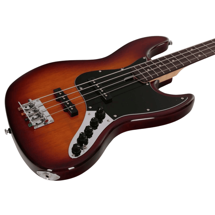 Sire V3 Tobacco Sunburst (2nd Gen) - Bajo Eléctrico | Si me hubiesen mostrado los bajos Sire guiándonos solamente por el precio, habría tenido muchas dudas sobre qué tan buenos serían. Afortunadamente, tuve la oportunidad de ver uno y tocarlo sin saber cu