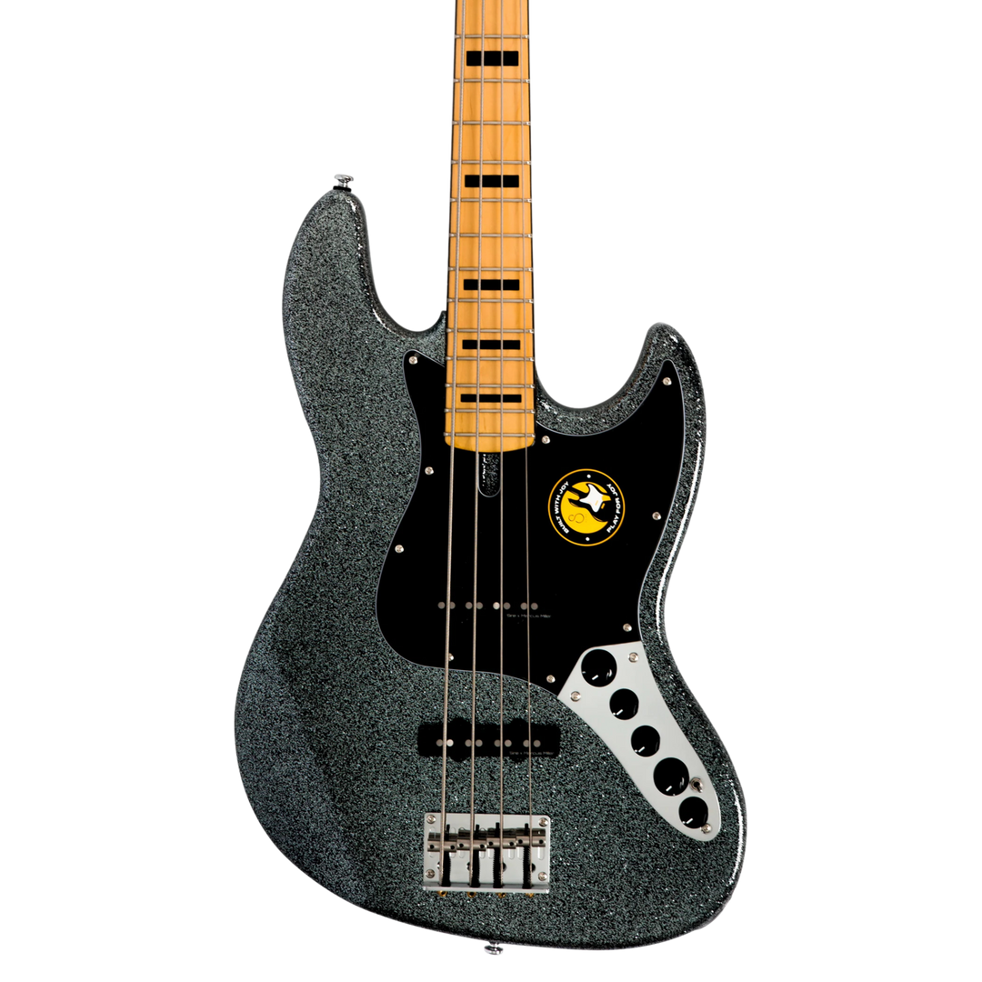 Sire V7 Alder Sparkle Black (2nd Gen) - Bajo Eléctrico | Si me hubiesen mostrado los bajos Sire guiándonos solamente por el precio, habría tenido muchas dudas sobre qué tan buenos serían. Afortunadamente, tuve la oportunidad de ver uno y tocarlo sin saber