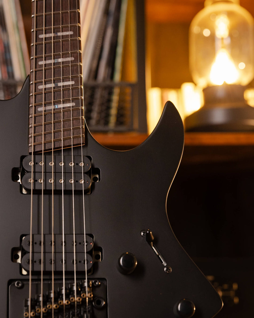 Sire X6 Headless Black Satin -  Guitarra Eléctrica