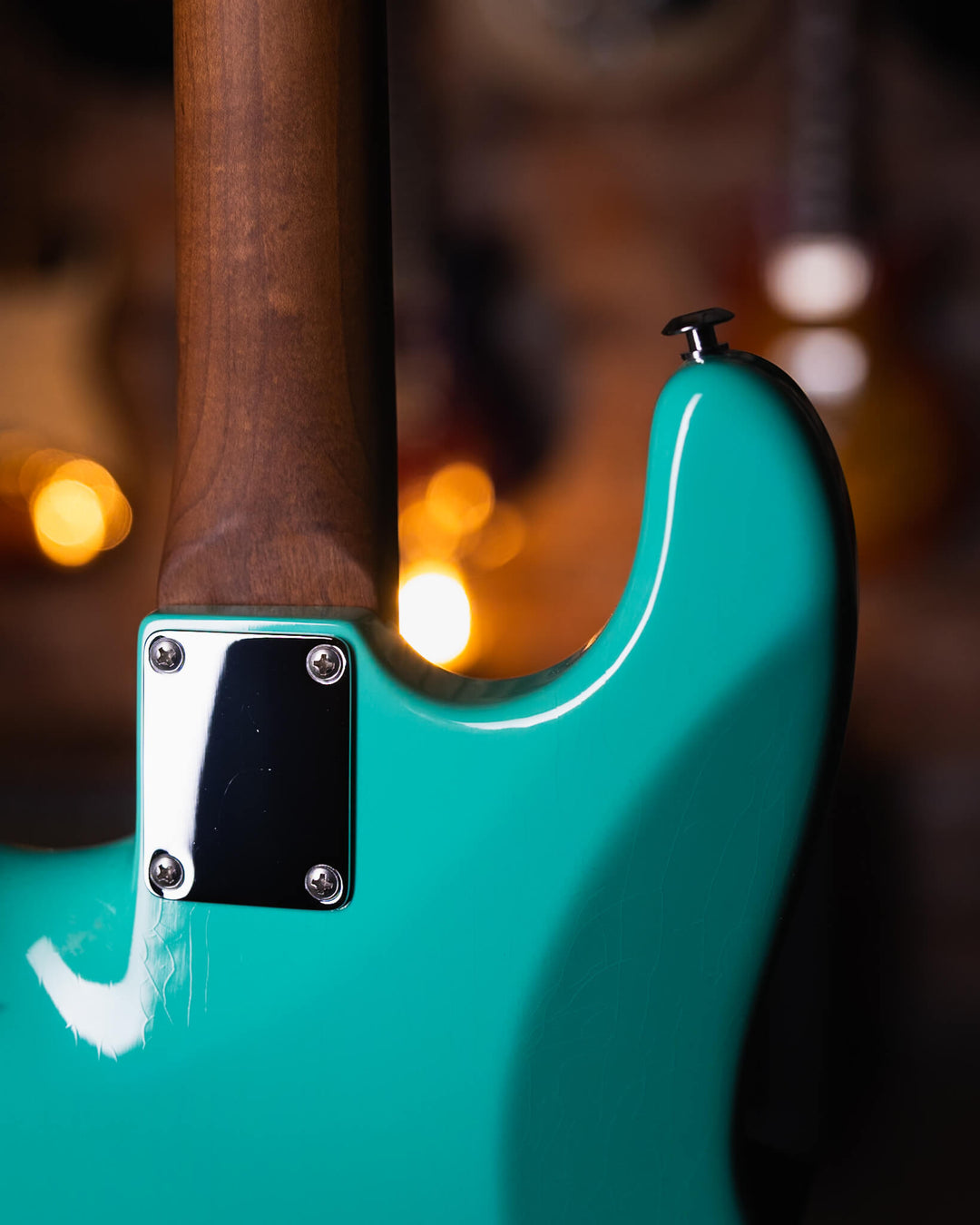Suhr Classic S Vintage Limited Edition Seafoam Green - Guitarra Eléctrica | Presentamos la Suhr Classic S Vintage. En Suhr Guitars, siempre nos ha apasionado el encanto atemporal de los instrumentos vintage. Nuestra Classic S Vintage es la culminación de