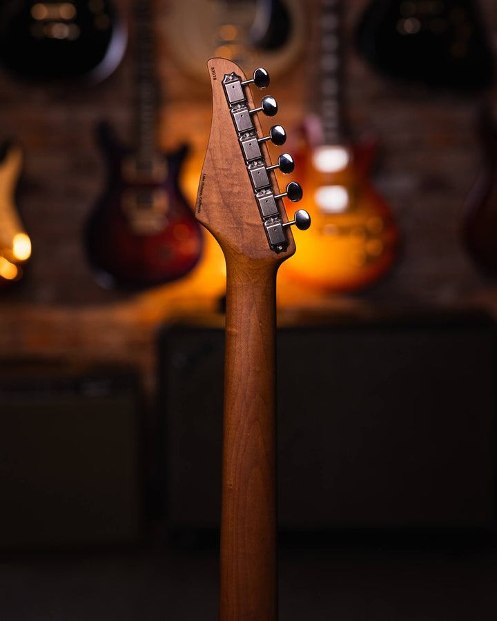 Suhr Classic S Vintage Limited Edition Seafoam Green - Guitarra Eléctrica | Presentamos la Suhr Classic S Vintage. En Suhr Guitars, siempre nos ha apasionado el encanto atemporal de los instrumentos vintage. Nuestra Classic S Vintage es la culminación de