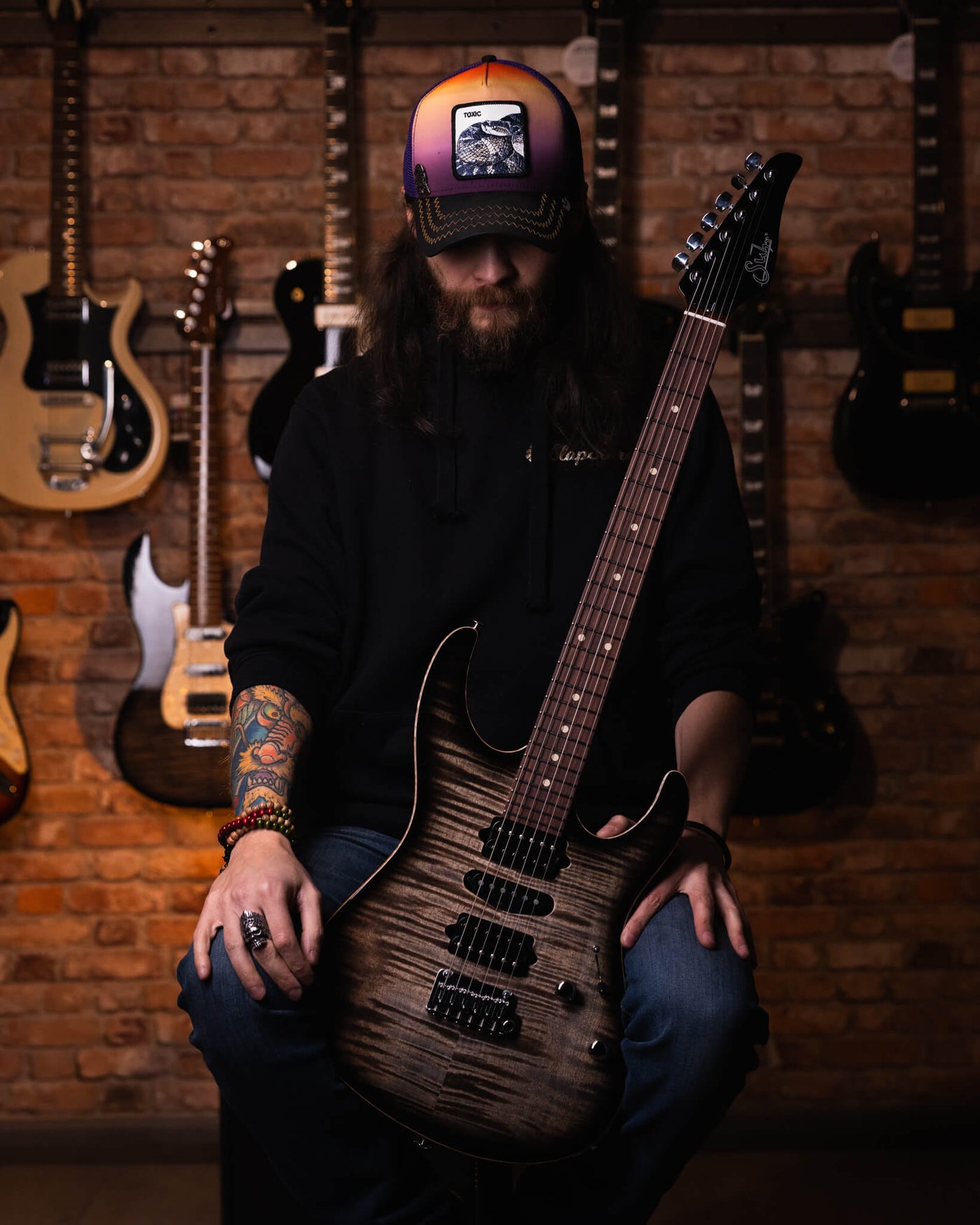 Suhr Modern Plus Trans Charcoal Burst - Guitarra Eléctrica