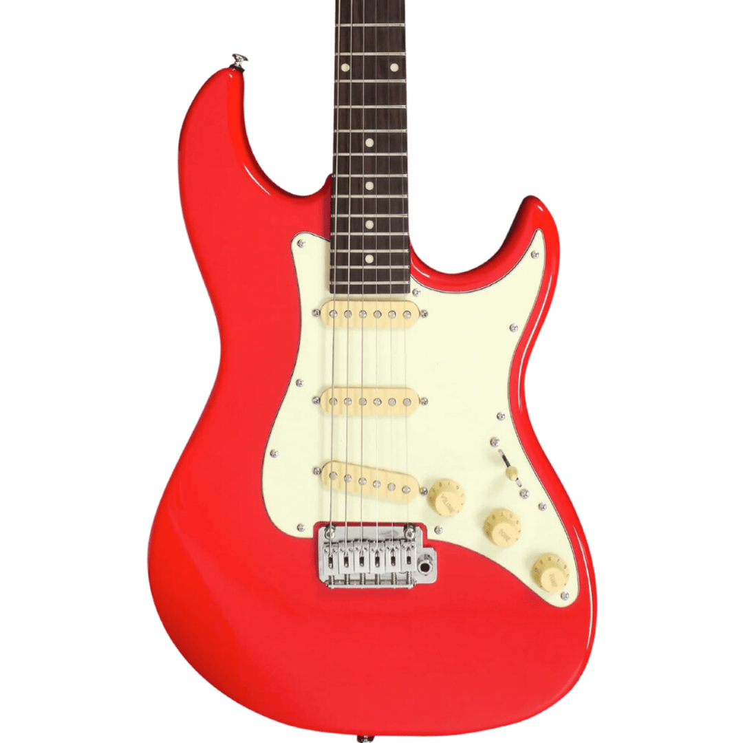 Sire S3 SSS Dakota Red - Guitarra Eléctrica | La guitarra eléctrica tradicional en forma de S se mejora con especificaciones electrónicas y de hardware diseñadas por Larry Carlton para adaptarse a la mayoría de los estilos de guitarra, desde el clásico ha