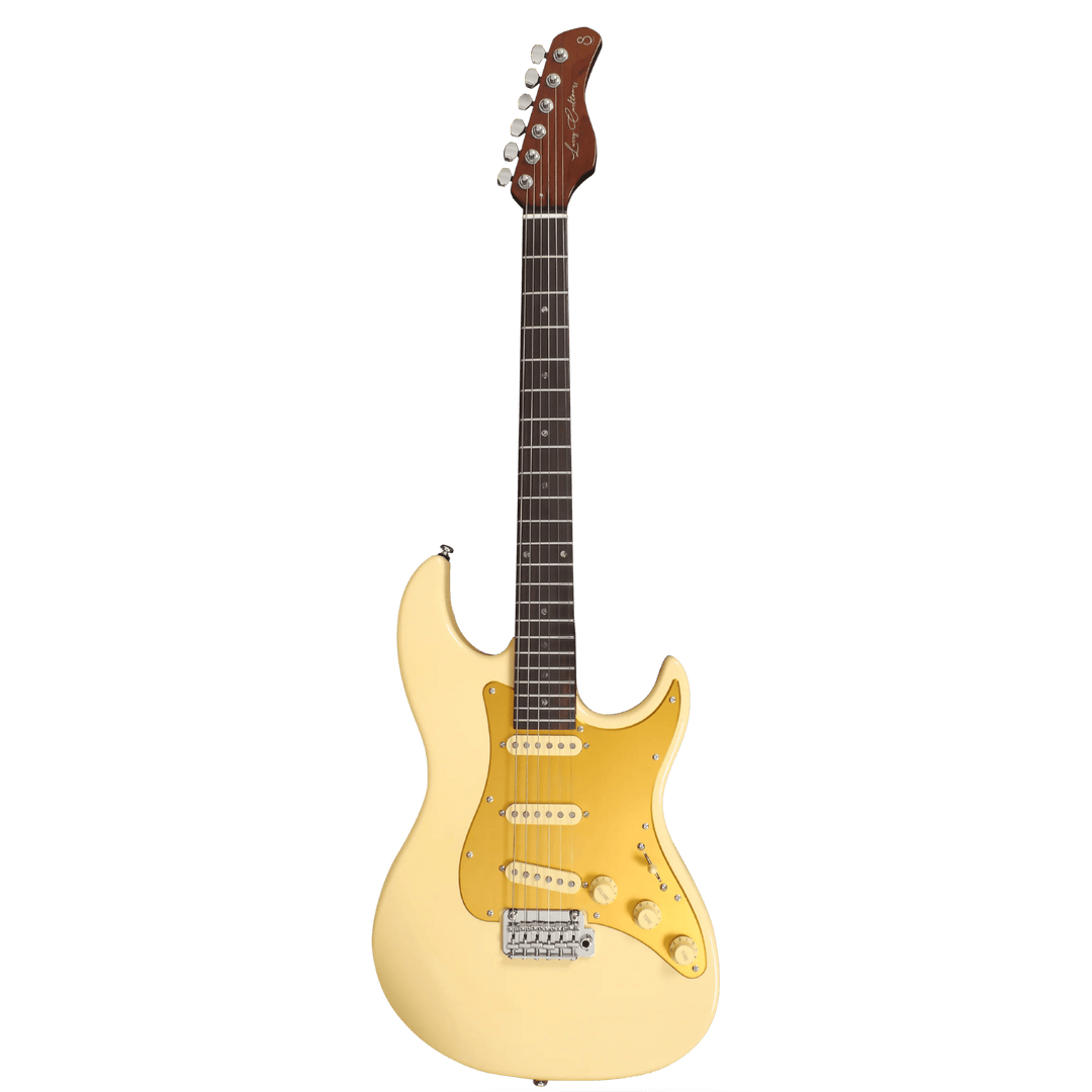 Sire S7 Vintage White - Guitarra Eléctrica | Los amantes del cuerpo sólido estilo Strato van a encantarse con la serie S7. Diseñada en colaboración con el mismísimo Larry Carlton, legendario guitarrista ganador de un Grammy, la Sire S7 te ofrece la interp