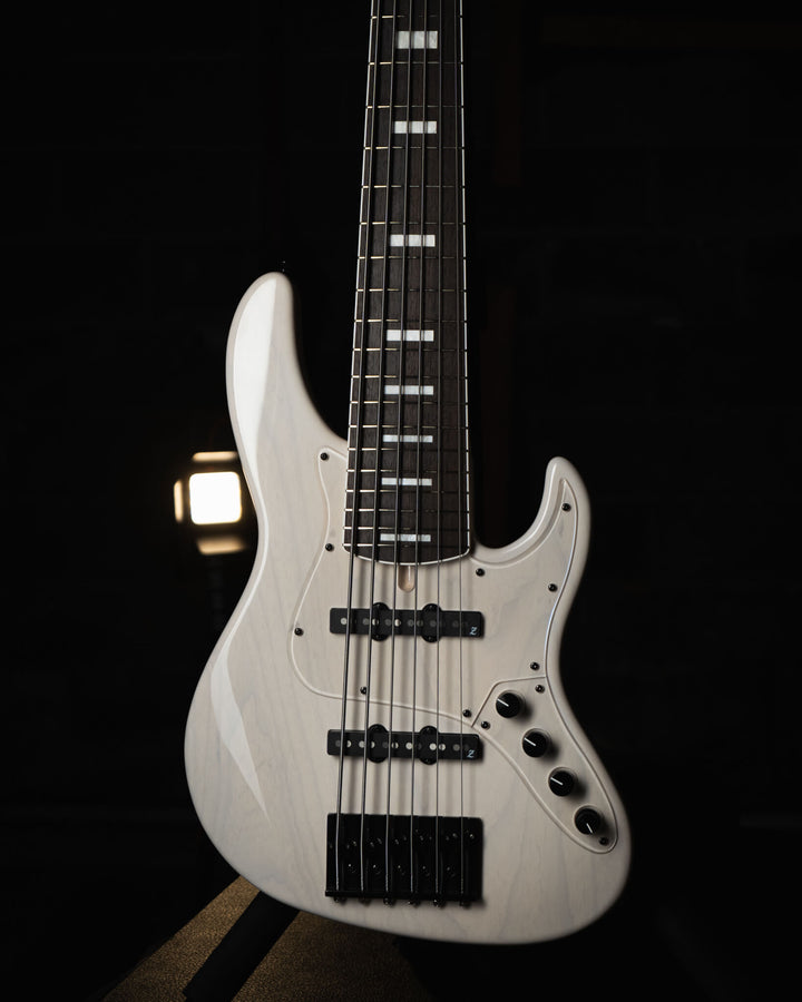 Atelier Z Beta6 Transparent White 2025