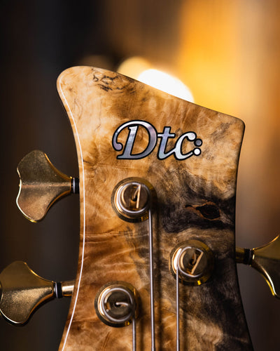 DTC Artist SCTA5 Buckeye Burl 2021 - Bajo Eléctrico