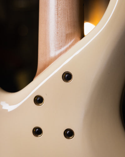 F Bass BN5 Olympic White 2018 - Bajo Eléctrico