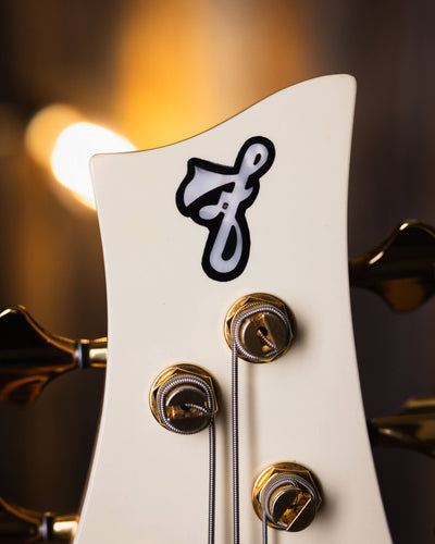 F Bass BN5 Olympic White 2018 - Bajo Eléctrico