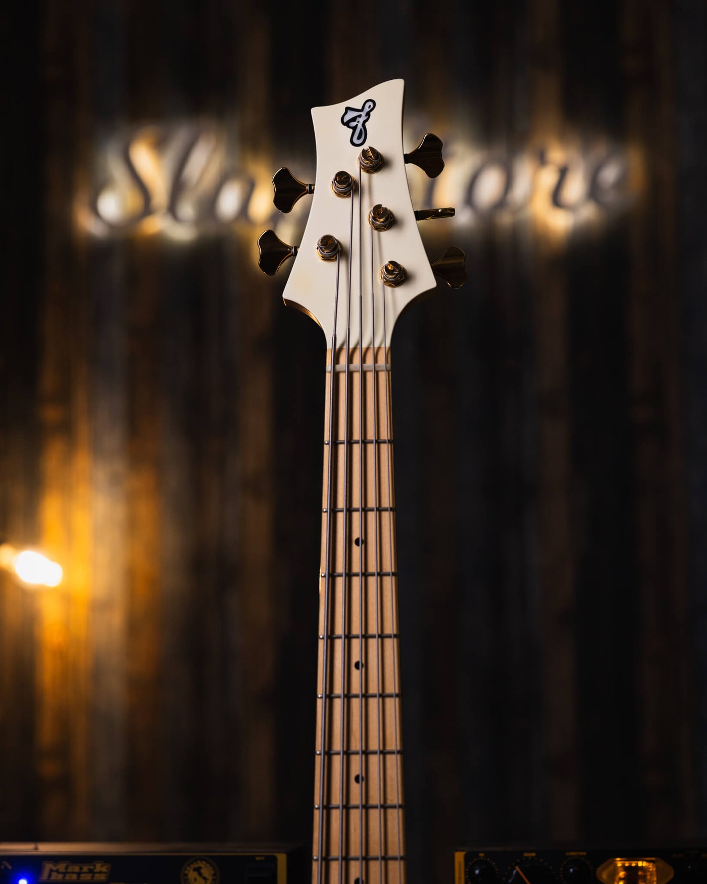 F Bass BN5 Olympic White 2018 - Bajo Eléctrico