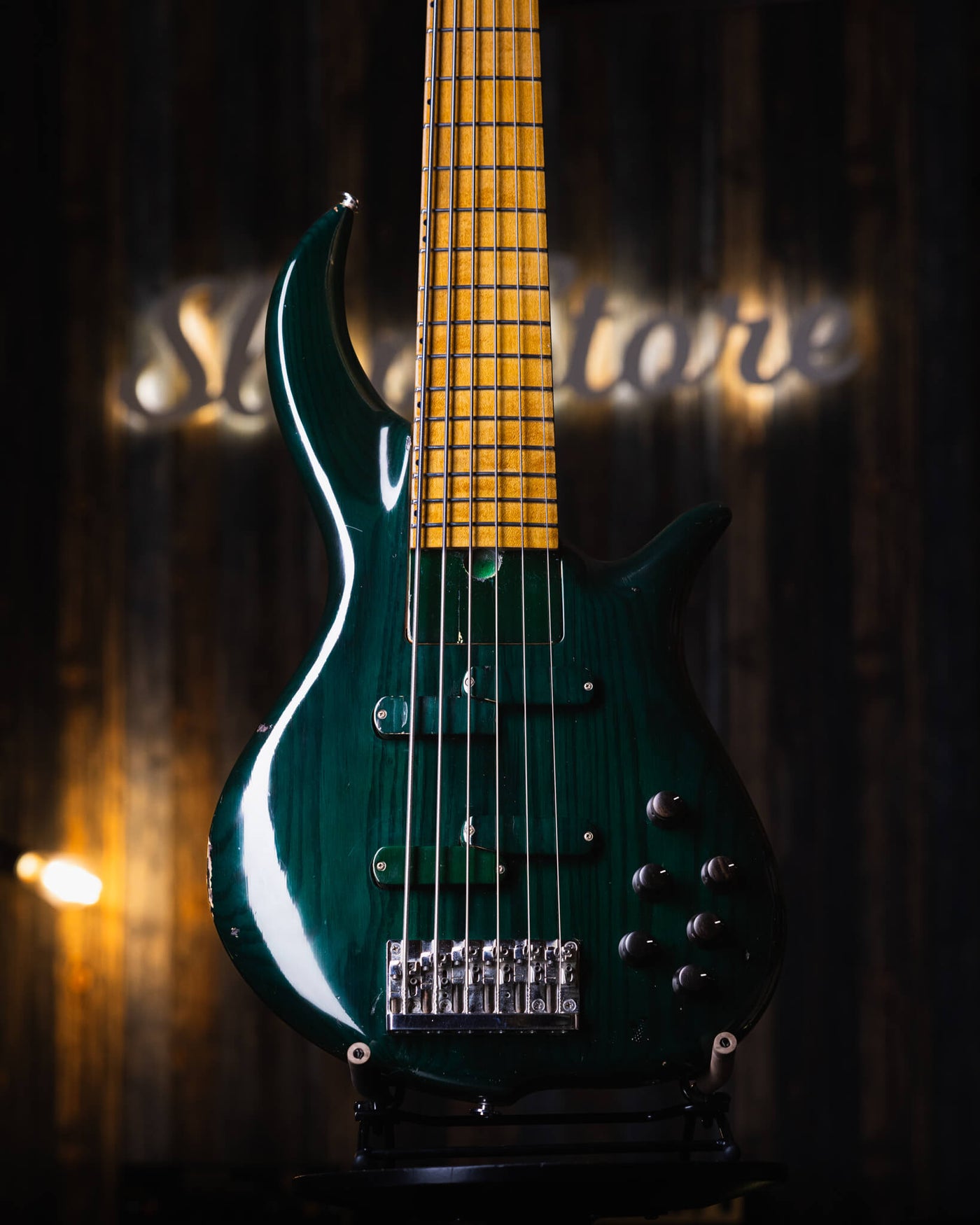 F Bass BN6 AC Dark Green '90 - Bajo Eléctrico