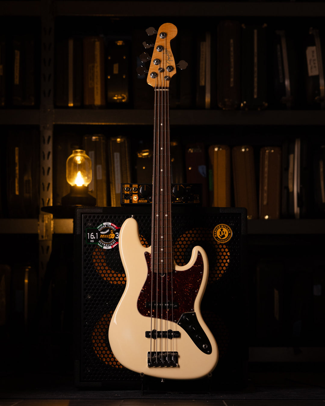 Fender American Standard Jazz Bass V Vintage White 2011