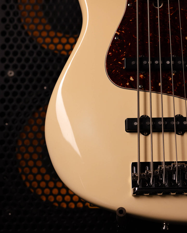 Fender American Standard Jazz Bass V Vintage White 2011