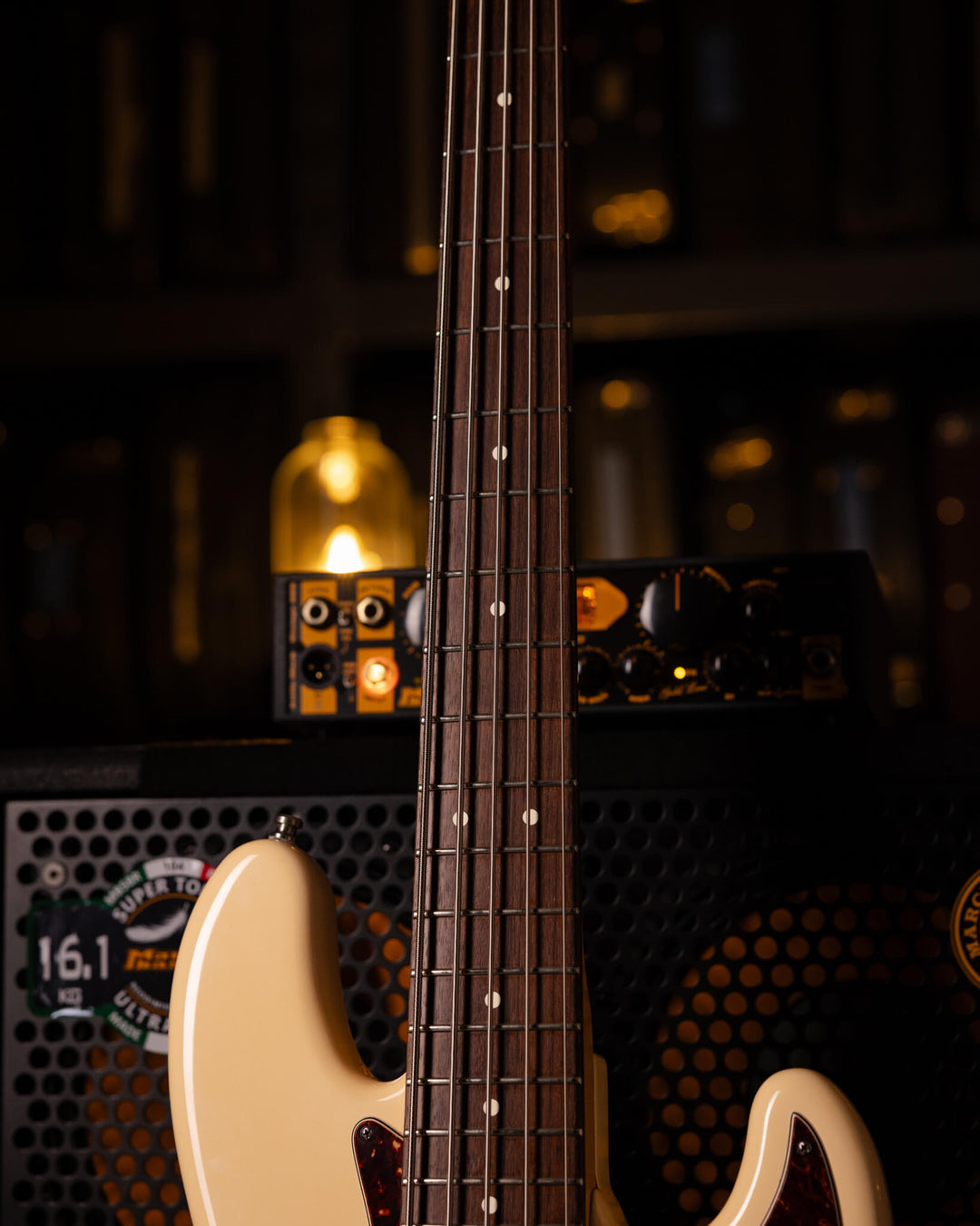Fender American Standard Jazz Bass V Vintage White 2011