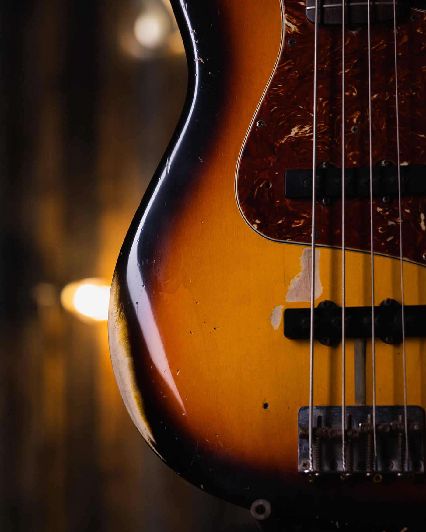 Fender Jazz Bass Custom Shop 1960 Relic Sunburst 2011 - Bajo Eléctrico