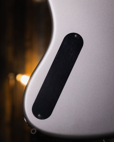 Fender Flea Signature Active Satin Inca Silver 2018 - Bajo Eléctrico