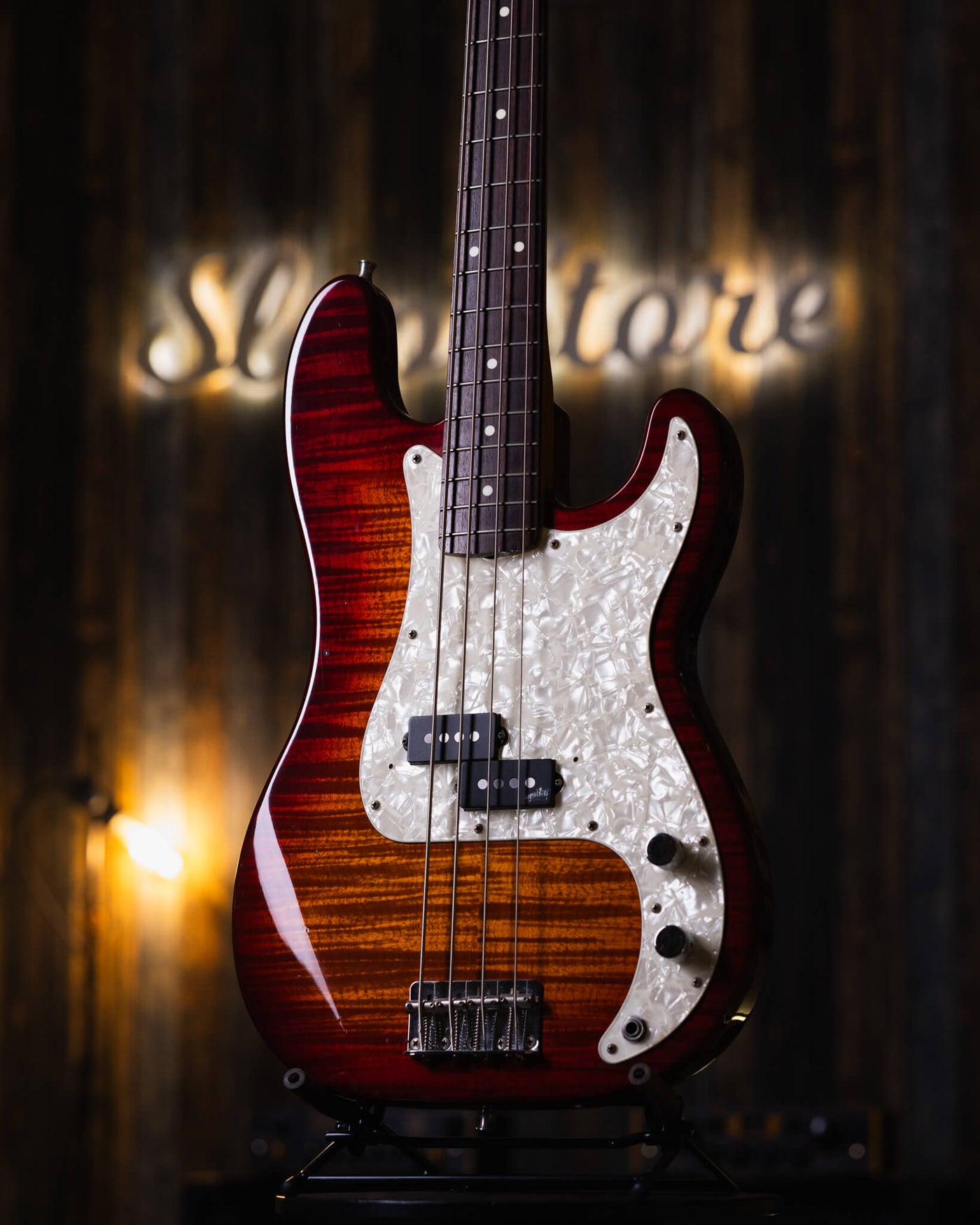Fender Precision Foto Flame MIJ Cherry Burst (Aguilar Hot Pickups) '96 - Bajo Eléctrico
